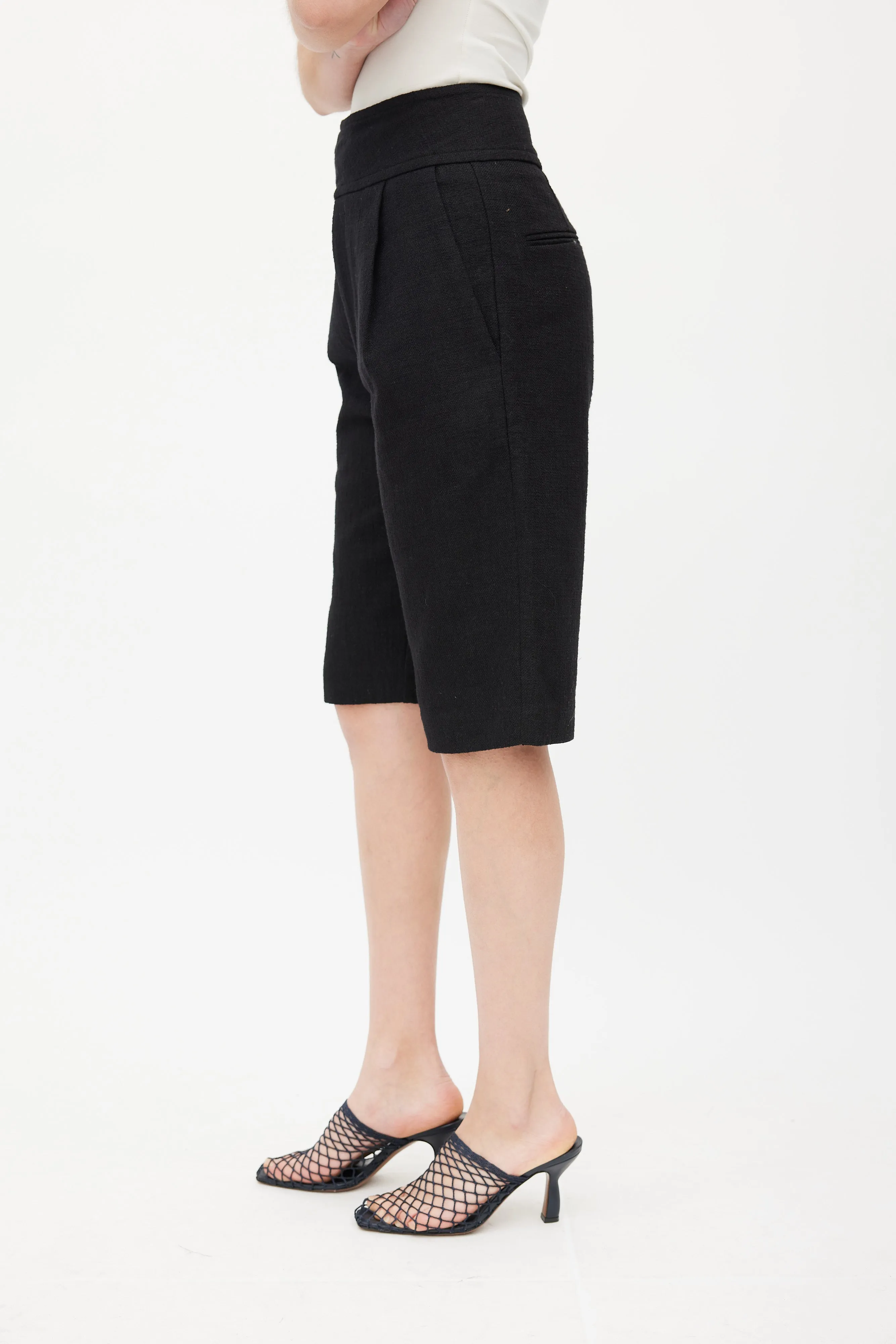 Black Cotton Pleated Bermuda Short