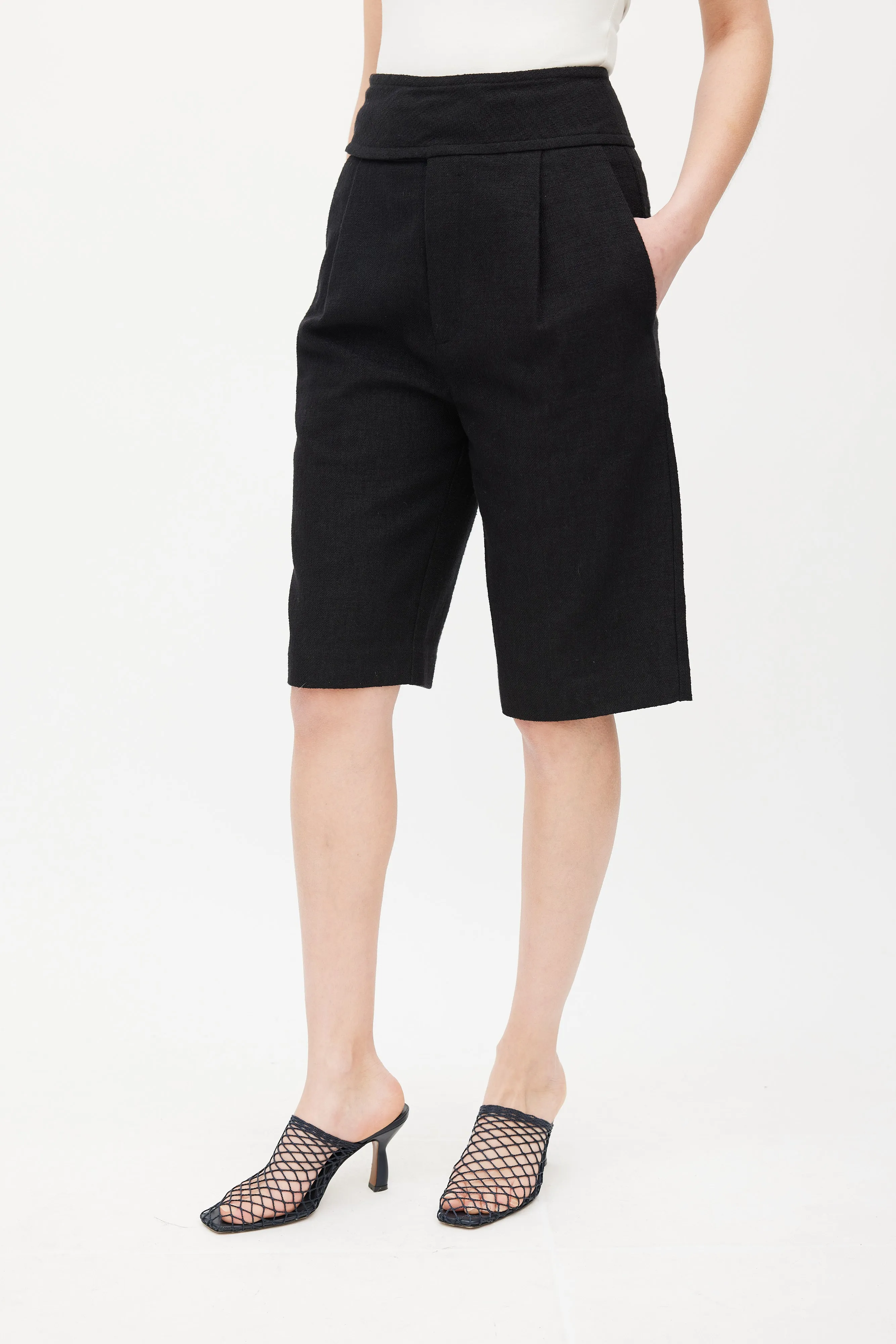 Black Cotton Pleated Bermuda Short